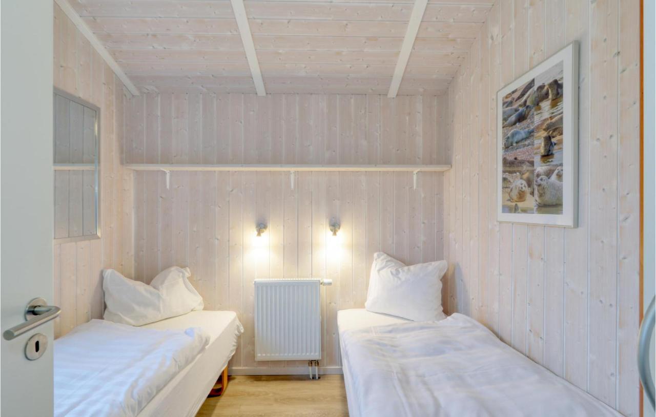 Nice home in Friedrichskoog with 2 Bedrooms, Sauna&WiFi Buitenkant foto